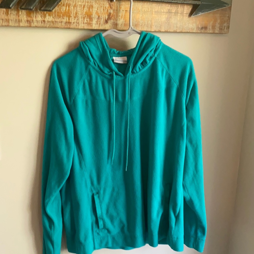 Women’s pullover